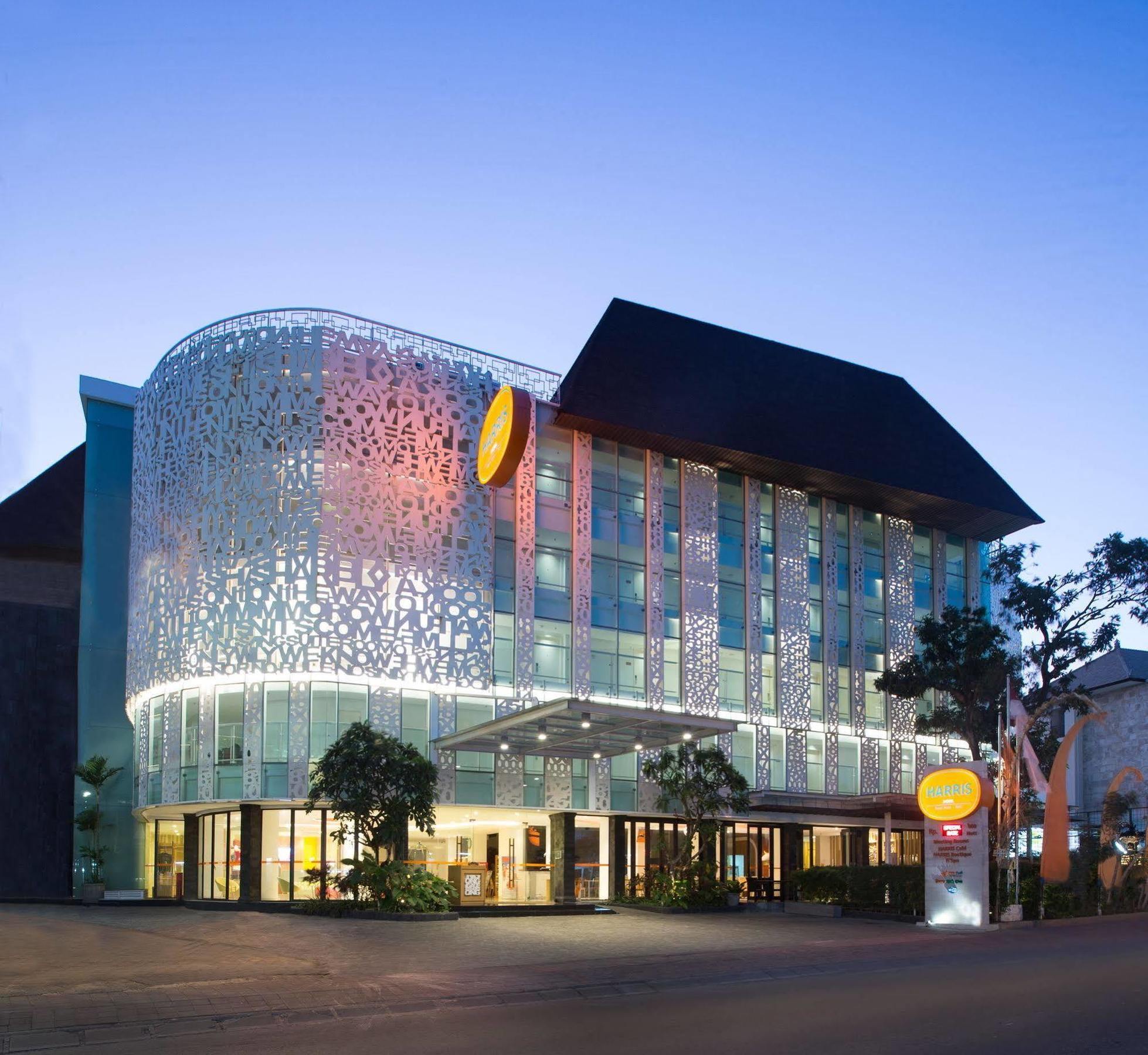 Harris Hotel Raya Kuta Lombok Εξωτερικό φωτογραφία