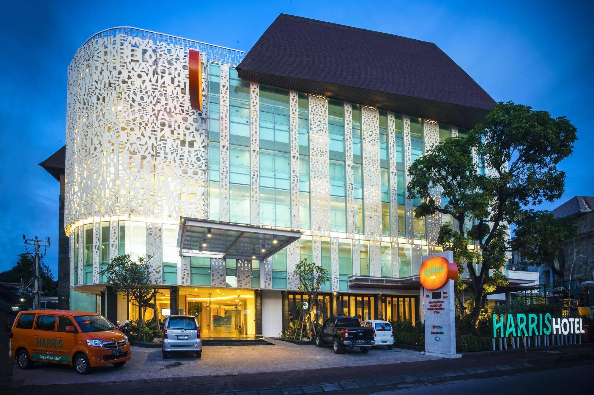 Harris Hotel Raya Kuta Lombok Εξωτερικό φωτογραφία