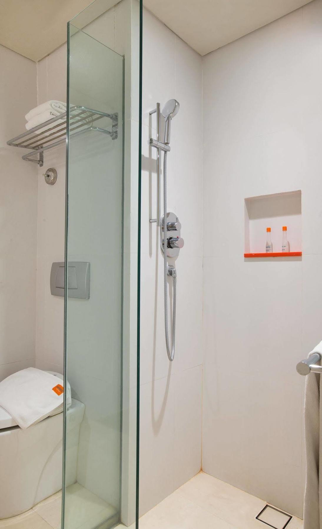 Harris Hotel Raya Kuta Lombok Εξωτερικό φωτογραφία