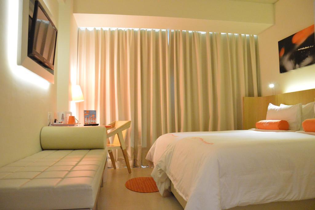 Harris Hotel Raya Kuta Lombok Εξωτερικό φωτογραφία